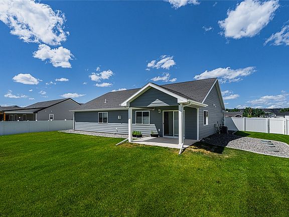 2nd image of 4606 Liahona Ln