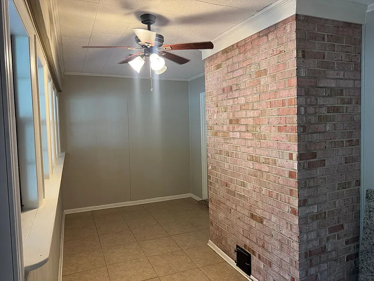 4600 Fox Den Ln — Photo 29