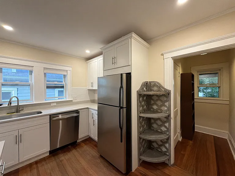 16 Central Rd #1 — Photo 13