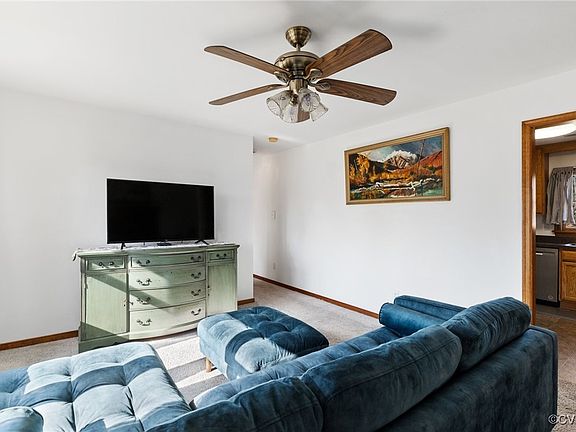 4th image of 8092 Lynmar Ln