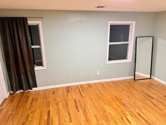 5th image of 69 Cambridge Ave Floor 1