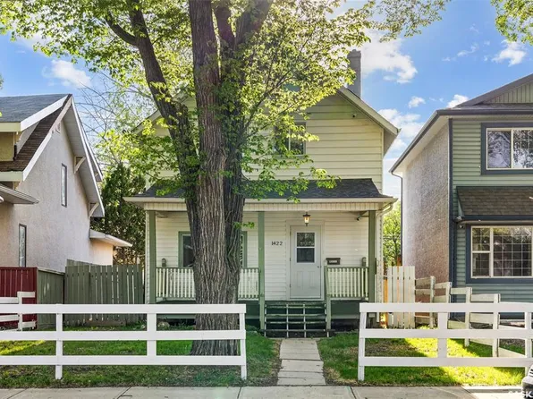 1422 Cameron STREET, Regina, SK S4T 2T4