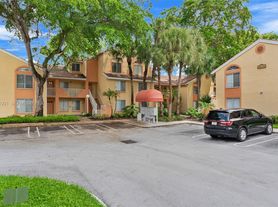 1178 Coral Club Dr