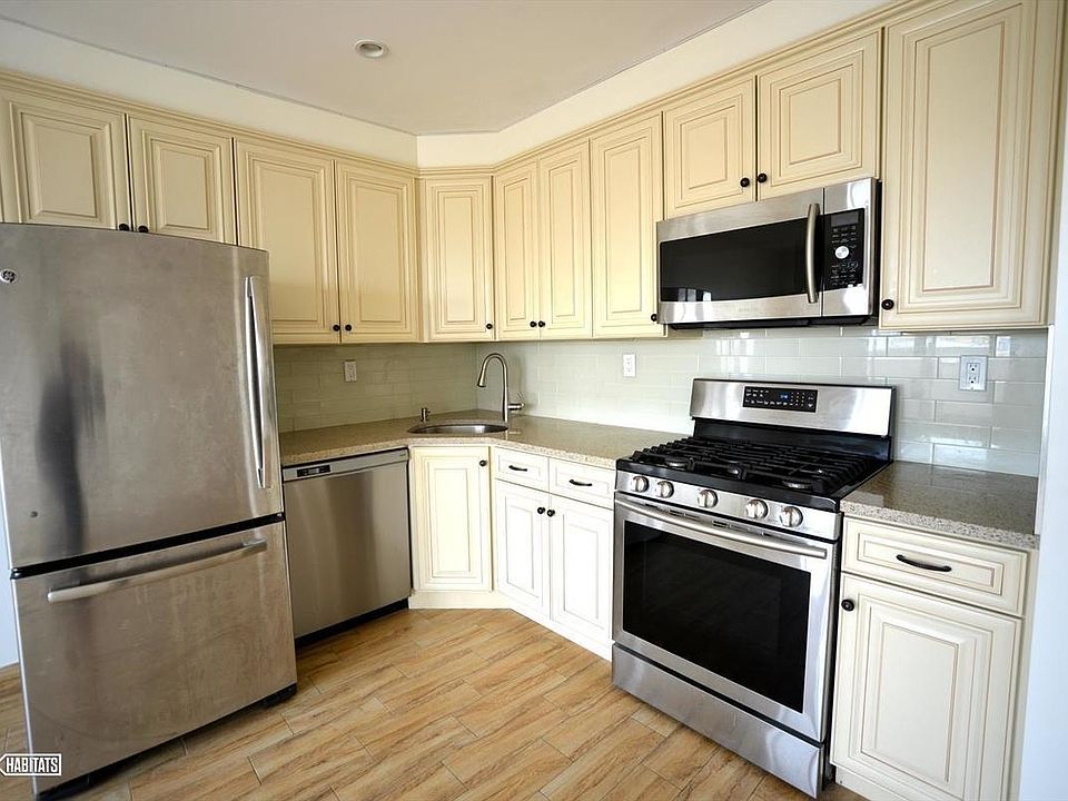 1st image of 3712 31st Ave APT 6PH
