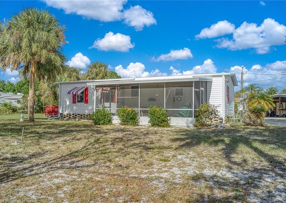 1st image of 3135 Holiday Beach Dr