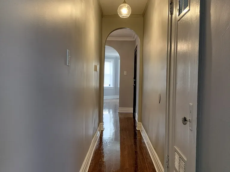 1741 W 80th St #3-1741-3 — Photo 10