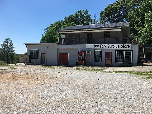2nd image of 12057 Roseville Rd