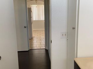 5823 Hazeltine Ave, Van Nuys, CA 91401