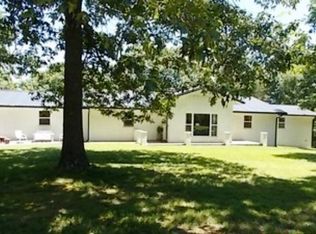 1052 Madison St #1265, Huntsville, AR 72740