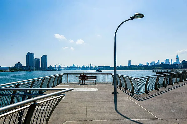 Rented by Nooklyn NYC LLC | media 30