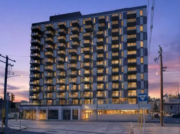 123 W 4th St NE #206, Calgary, AB T2E 8K3