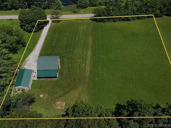 4th image of 2634 S Comer Road