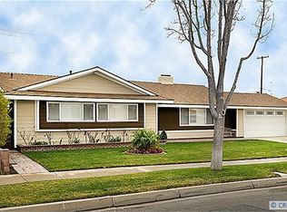 2116 E Villa Vista Way, Orange, CA 92867