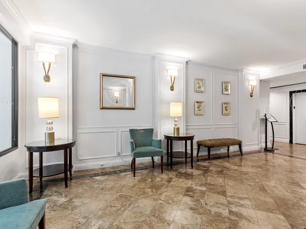 345 East 73rd Street image 8 of 12