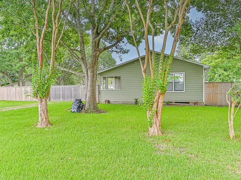 5220 Krueger Dr — Photo 6