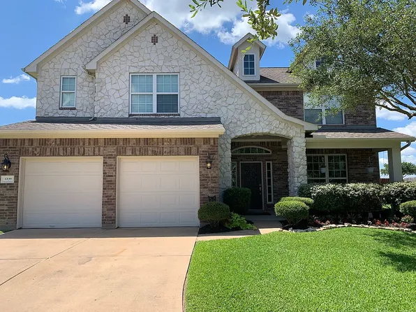 6146 Wickshire Dr, Rosenberg, TX 77471