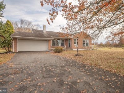 2667 Big Rd, Zieglersville, PA, 19492