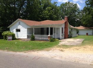 1803 Bunch St, Corinth, MS 38834