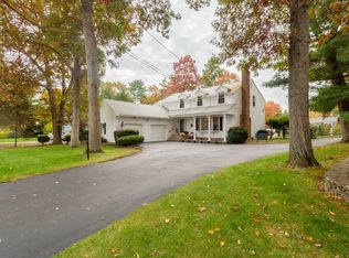 29 Villa Dr, Foxboro, MA 02035