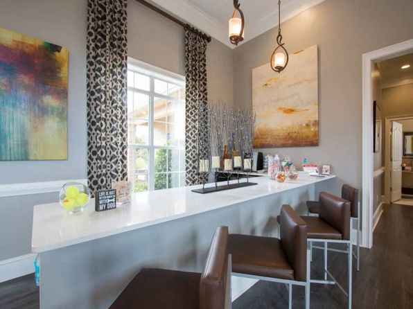 100 Crossing Blvd #1306