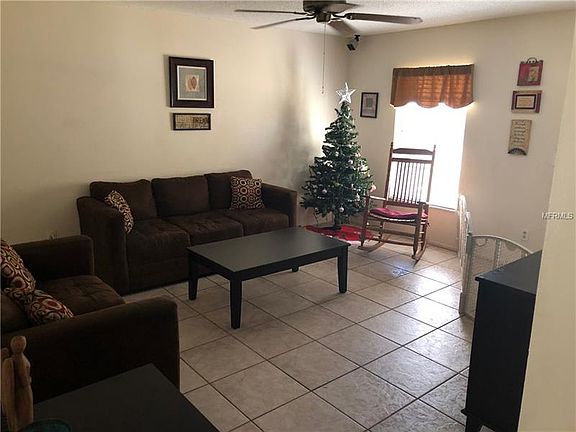 3rd image of 518 E Grandview Way