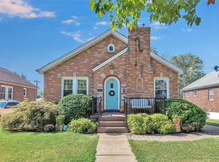 808 Karlsruhe Pl, Saint Louis, MO