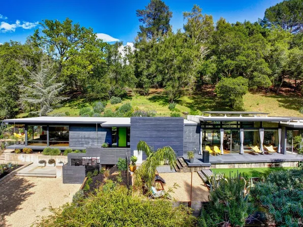 440 Woodland Road, Kentfield, CA 94904