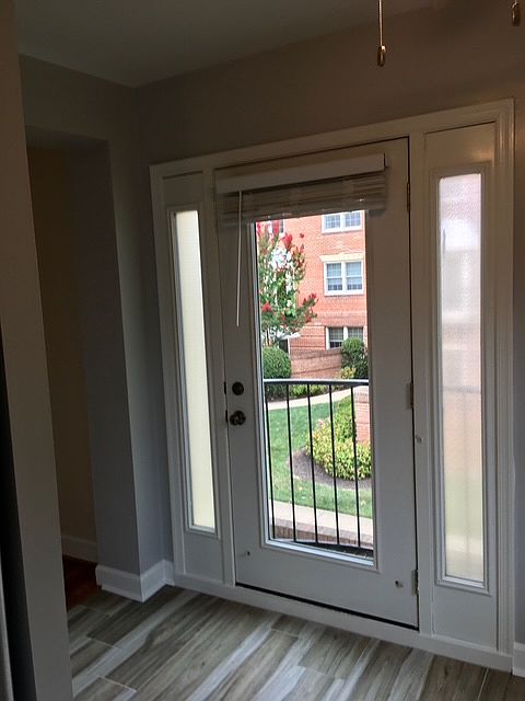 2nd image of 1209 N Pitt St APT 3B