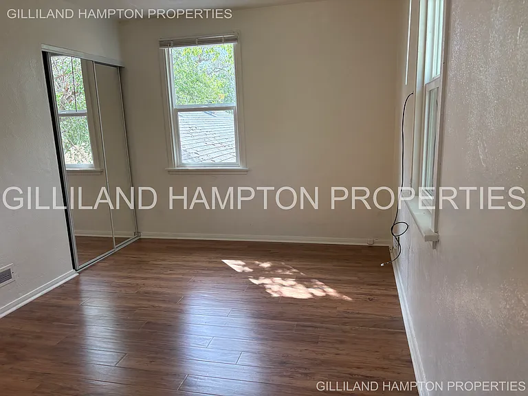 320 NW 15th St #320 — Photo 44