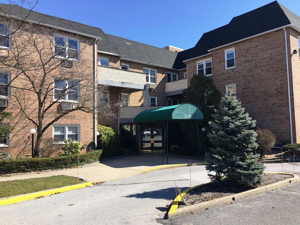 1st image of 570 Broadway #216