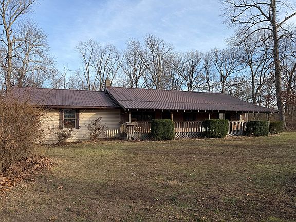 2nd image of 3098 S Farm Road 227