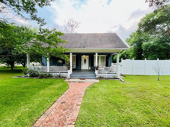 2nd image of 1009 N Beatty Avenue