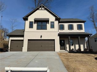 90 Rose Lake Ct, Hoschton, GA 30548