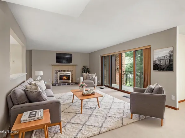 325 S Yellowstone Drive #223, Madison, WI 53705