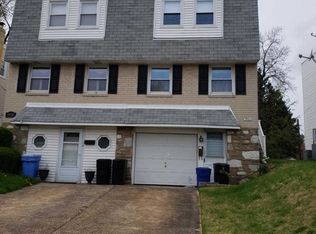 9952 Jeanes St, Philadelphia, PA 19115