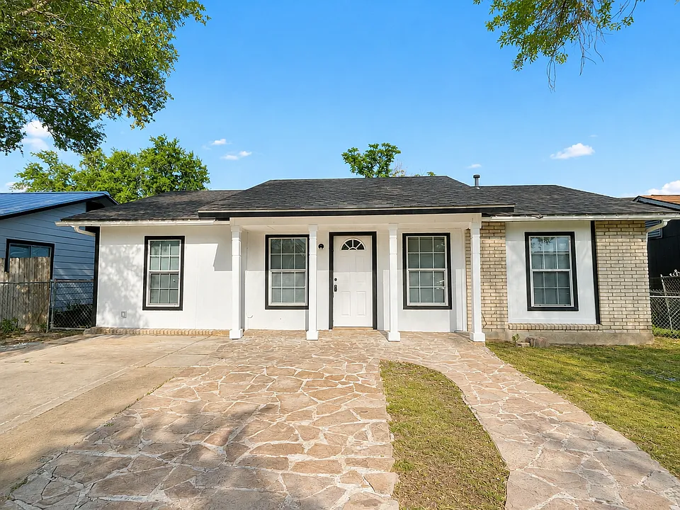 5346 War Horse Dr