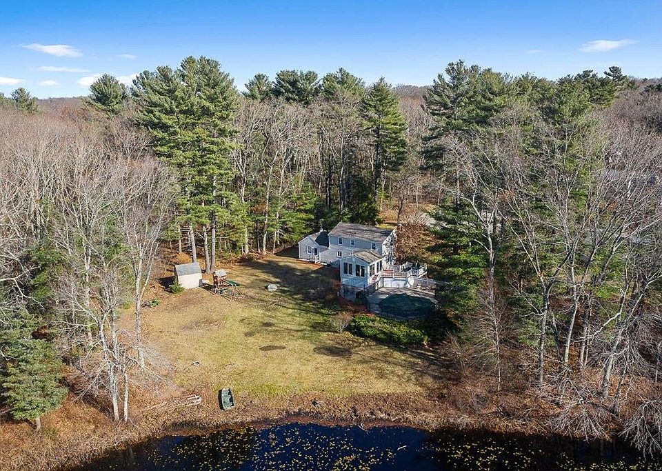 1st image of 42 Roger Belanger Dr