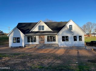 111 Morganton Cv, Greenback, TN 37742