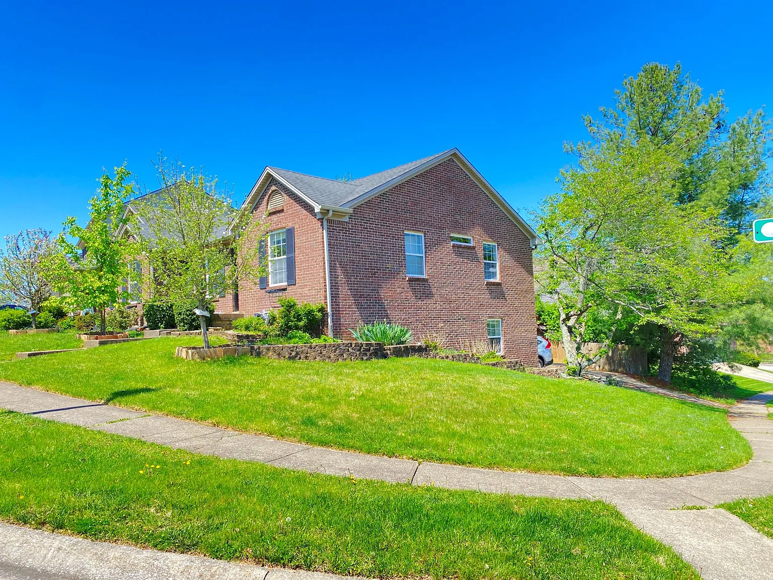 4001 Palmetto Springs Way — Photo 2