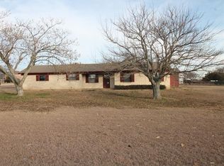 183 Mockingbird Ln, Decatur, TX 76234