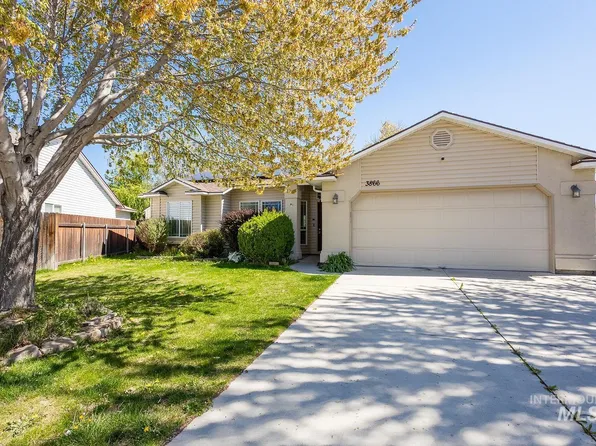 3866 E Clear Springs Dr, Nampa, ID 83686