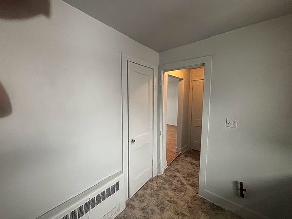5th image of 716 Kishwaukee St #D