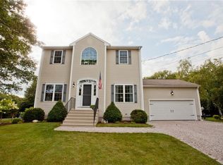 12 Beechwoods Holw, Bradford, RI 02808