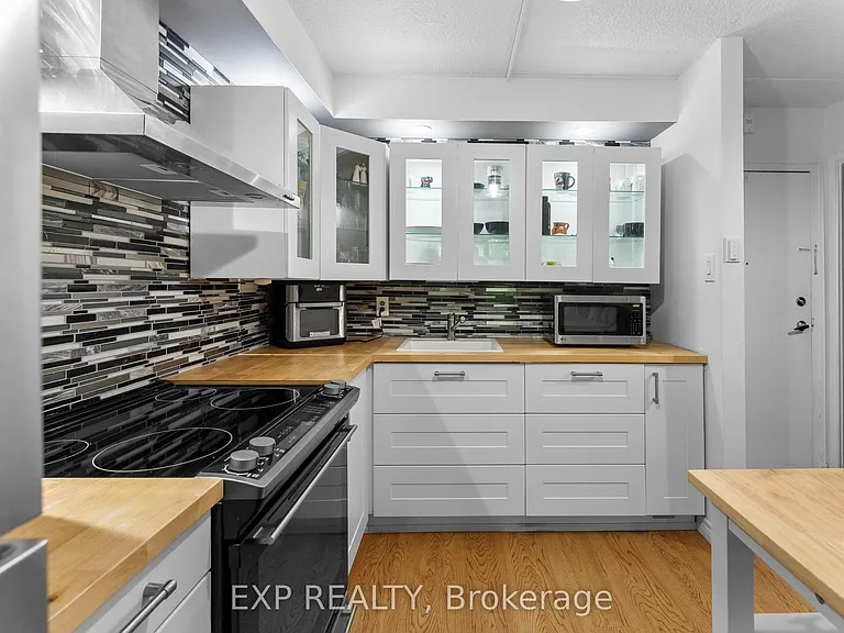 41 Rykert St #406 — Photo 9