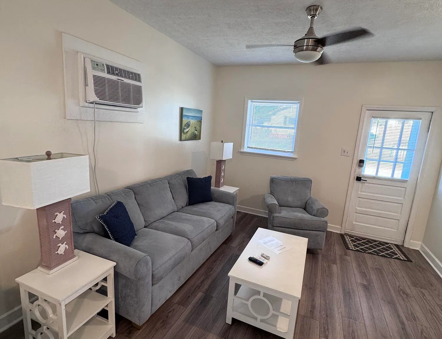 1113 Evans St — Photo 3