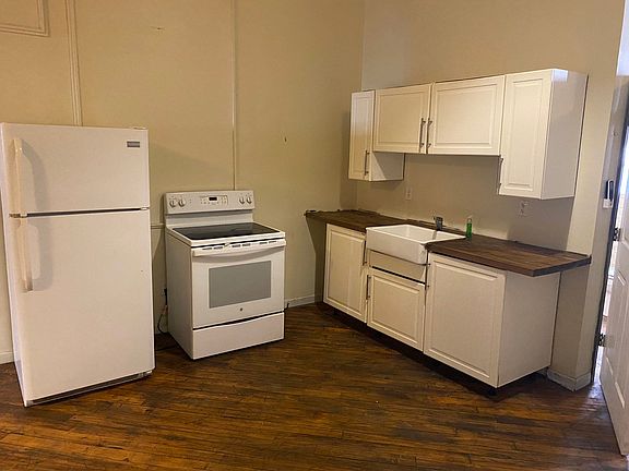5th image of 1501 Kemper St #330