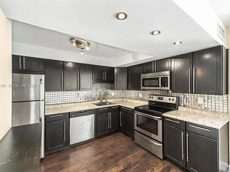 501 Three Islands Blvd #519 — Photo 11