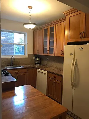 Rented by Ben Bay Realty Co | media 10