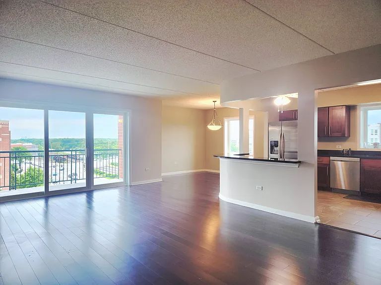 675 Pearson St #704 — Photo 7