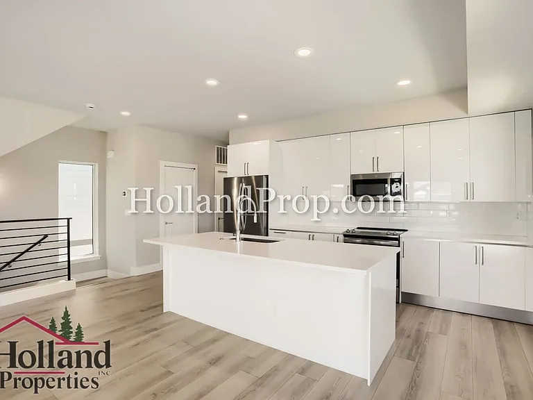 7450 SE Lago St — Photo 11